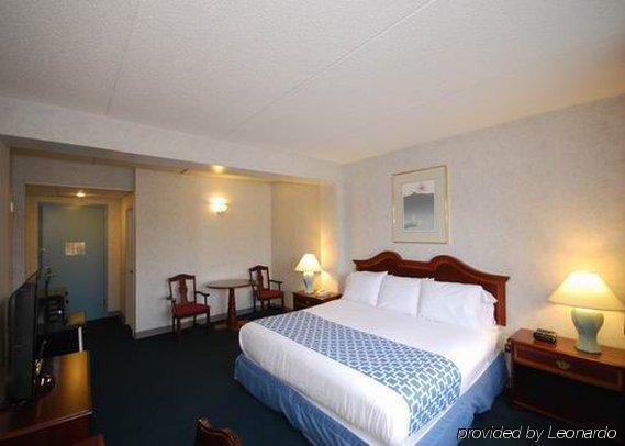 Econo Lodge Hicksville Ruang foto